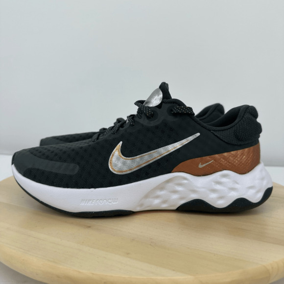 Nike Renew Ride 3 Running Sneakers Size 8.5 DK Smoke Grey Silver Rust DC8184007 - Picture 1 of 9